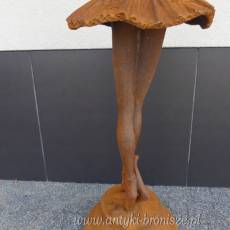 WYKOPEK - zardzewiała FIGURA BALETNICA