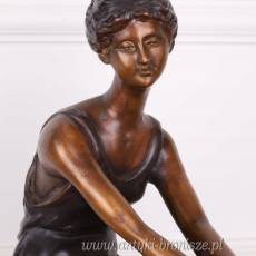 PIĘKNA KOBIETA figura z brązu