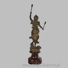 Kobieta z pochodniami 1900r - figura. brąz artystyczny (zamak ) cokół drewniany w.44cm