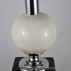 Lampa stołowa, geometryczna linia, ceramika i chrom Maison Barbie ? Francja lata 70-te 50/64cm