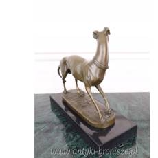 Pies myśliwski / chart z brązu