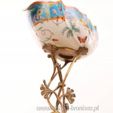 WYSOKA PATERA Z PTASZKIEM - porcelana z brązem
