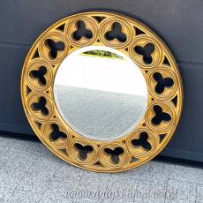 Okrągłe lustro w stylu retro z ażurową złotą ramą ø80 cm