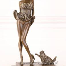 Dama kobieta z pieskiem - FIGURA Z BRĄZU rzeźba