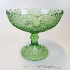 Zielona owocarka wzór “Girlandy” nr. 339 Huta Szkła Ząbkowice  wys.19,5cm