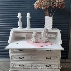 Sekretarzyk w stylu Shabby Chic