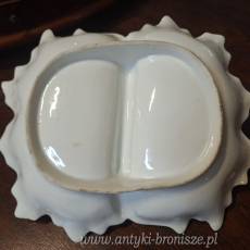 Patera apperitif z raczka, porcelana - poz. 4576