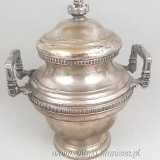 Cukiernica platerowana sygnowana, wys.19cm