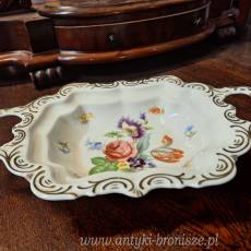Patera / misa z porcelany , polichromia w kwiaty z uchwytami, sygn. Kueps Bavaria Lindner - poz. 4577