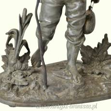 Poławiacz raków, cynkal, sygnowany Moreau (Francja ) ok.1870 rok wys. 34cm