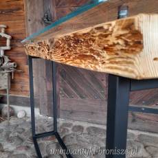 Konsolka loft
