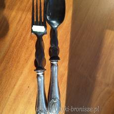 Bardzo stare sztucce do salaty w etui - srebro - poz. 393