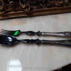 Bardzo stare sztucce do salaty w etui - srebro - poz. 393