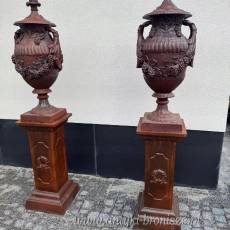 PAŁACOWE GAZONY Z ŻELIWA donice komplet 170