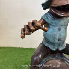 ŻABA NA BECZCE - fontanna z brązu