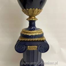 KOBALT- WAZA AMFORA Z POSTUMENTEM z brązem