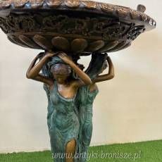 FONTANNA Z BRĄZU Z KOBIETAMI h 160 cm