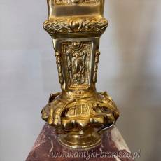 SŁUPKI MARMUROWE Z AMFORAMI unikat Bordo