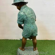 OGRODNIK - chłopiec FIGURA Z BRĄZU