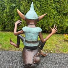 SKRZAT NA DYMIONIE - Figura z brązu Troll Gnom Ogród Dom Ozdoba