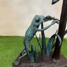 FIKAJĄCE ŻABY Z BRĄZU