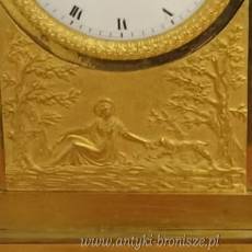 Zegar kominkowy empire, brąz złocony sygnowany Francja I poł XIXw