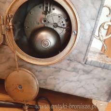 Zegar bijacy, zielony marmur z figurka "Promyk slonca" z brazu artystycznego - poz. 843