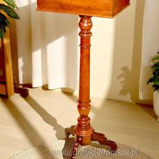 Wiktoriański słupek garderobiany stolik, postument lity mahoń XIXw po renowacji (politura) 118cm wys.