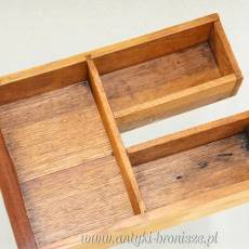 Wiktoriański słupek garderobiany stolik, postument lity mahoń XIXw po renowacji (politura) 118cm wys.