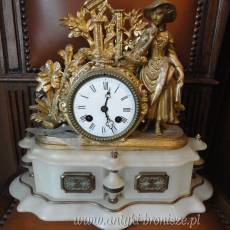 Zegar braz art. + bialy marmur, mechaniz numerowany "Kobieta w kapeluszu z koszem owocow" - poz. 5931