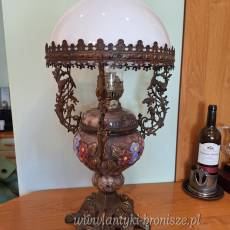 Lampa naftowa Holenderska, z bialym kloszem - poz. 1245
