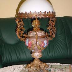Lampa naftowa Holenderska, z bialym kloszem - poz. 1245