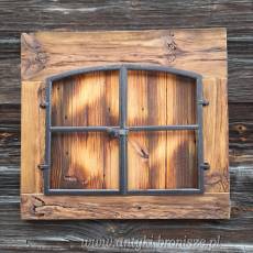 Okno żeliwne dekoracja ścienna.