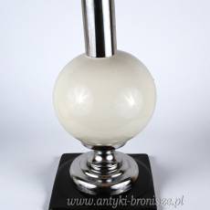 Lampa stołowa, geometryczna linia, ceramika i chrom Maison Barbie ? Francja lata 70-te 50/64cm