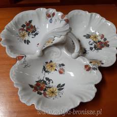 Patera apperitif 3 komory z raczka, malowana w kwiaty porcelana francuska sygn. Limoges - poz. 4575