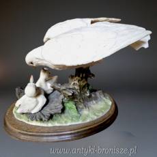 Gołębica karmiąca pisklęta biskwit Díaz Pardo O Castro Hiszpania lata 50/60te