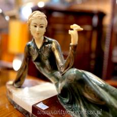 Rzeźba w stylu art. deco