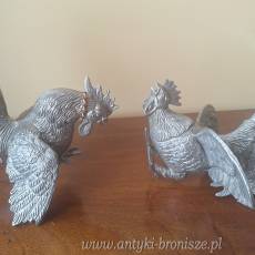 Koguty w ataku ( para ) z posrebrzanego metalu - poz. 3290