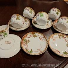 Filizanki do herbaty na spodkach, fajans Sarreguemines - poz. 260