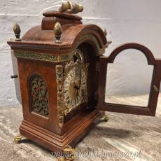 Zegar stołowy "John Thomas London - Warmink", drewniany wg modelu z XVII - poz. 4171