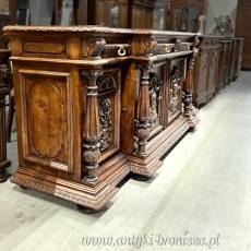 Stylowy dębowy bufet z XIX wieku, pochodzący z Polski