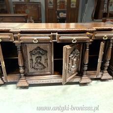 Stylowy dębowy bufet z XIX wieku, pochodzący z Polski