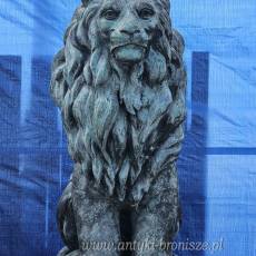 Eleganckie pary lwy- rzezby