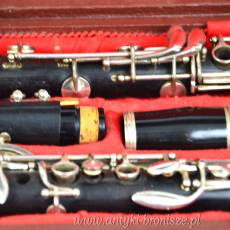 Klarnet firmy Boosey & Hawkes (B&H) Regent w futerale Anglia lata 50te