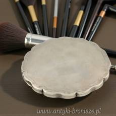 Puderniczka okrągła srebro próby 3 Warszawa cecha WK lata 30te