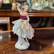 "Tancerka" - Figurka z porcelany niemieckiej Dresden "Camilla" - H:11,5cm - poz. 2115