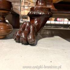 Elegancka sekretera w stylu Biedermeier, pochodząca z połowy XIX wieku