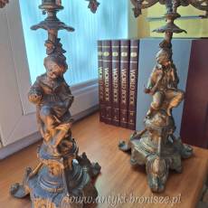 Para kandelabrow. 4-ramiona umieszczone na siedzacej mlodej parze ( mezczyzna i kobieta ) - poz. 780