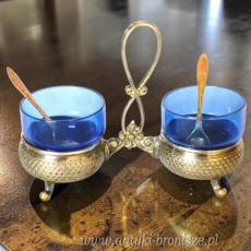 Kabaret do przypraw sygnowany WMF plater giloszowany, wkłady szklane