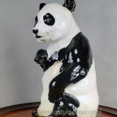 Figurka Pandy z porcelany szkliwionej, ręcznie malowana, sygnowana: Hutschenreuther, Niemcy